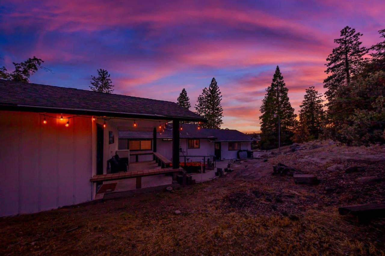 Hillside Gardenview Getaway With Hot Tub And Pool Table Villa Oakhurst Exterior photo